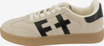 Piece Of Mind Sneakers 'Basic' in White: front