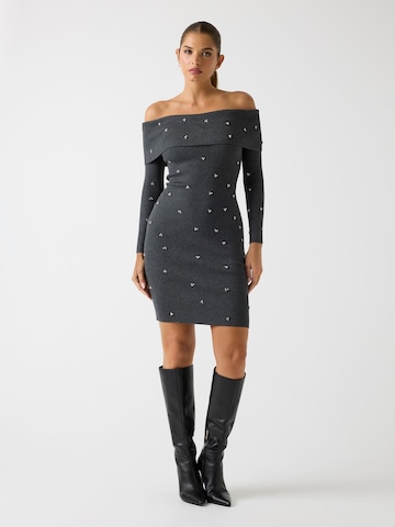 GUESS Knitted dress in Grey