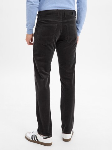 bugatti Hose 'Aturo' in Grau