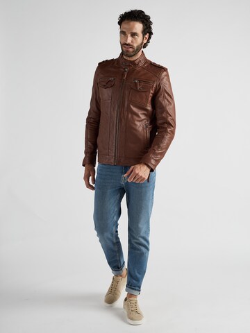 JCC Tussenjas in Bruin