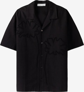 Bershka Comfort Fit Skjorte i svart: forside