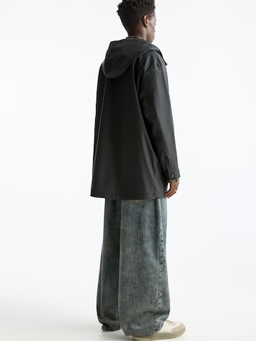 Veste mi-saison Pull&Bear en noir
