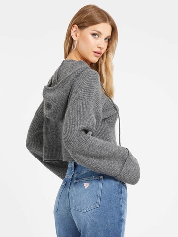 GUESS Sweatshirt in Grau