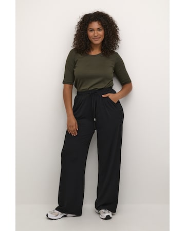 KAFFE CURVE Shirt 'Carina' in Green