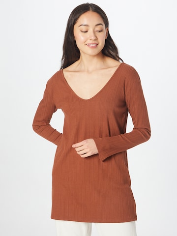 Monki Shirt in Brown: front