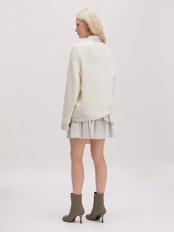 Pull-over 'Chelsea' EDITED en beige