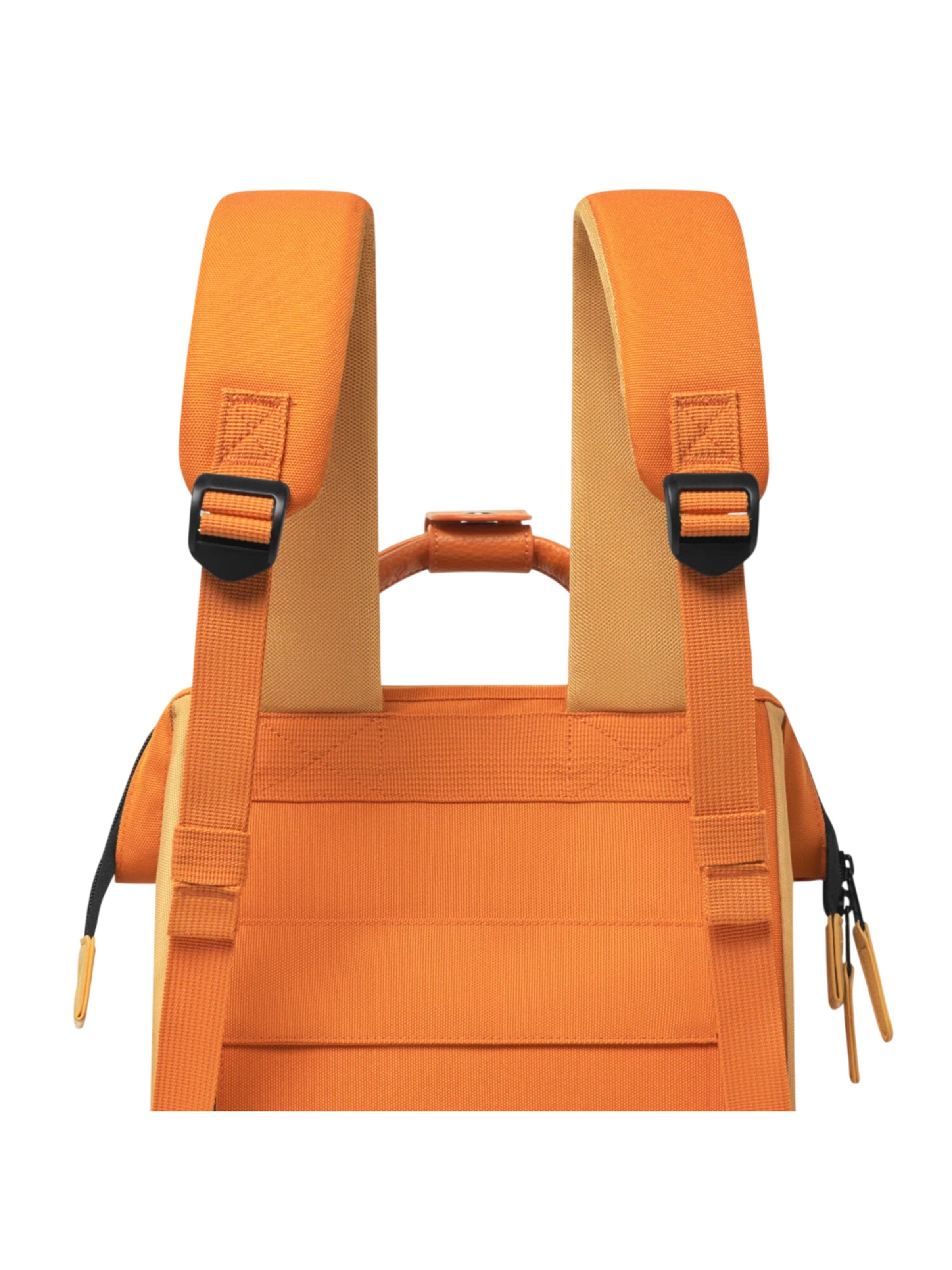 Cabaia Backpack 'Grasse S' in Orange