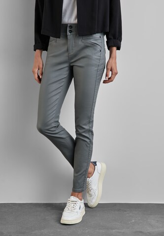 STREET ONE Slim fit Pants in Grey: front