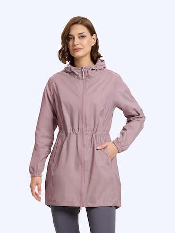 33,000ft Raincoat in Pink