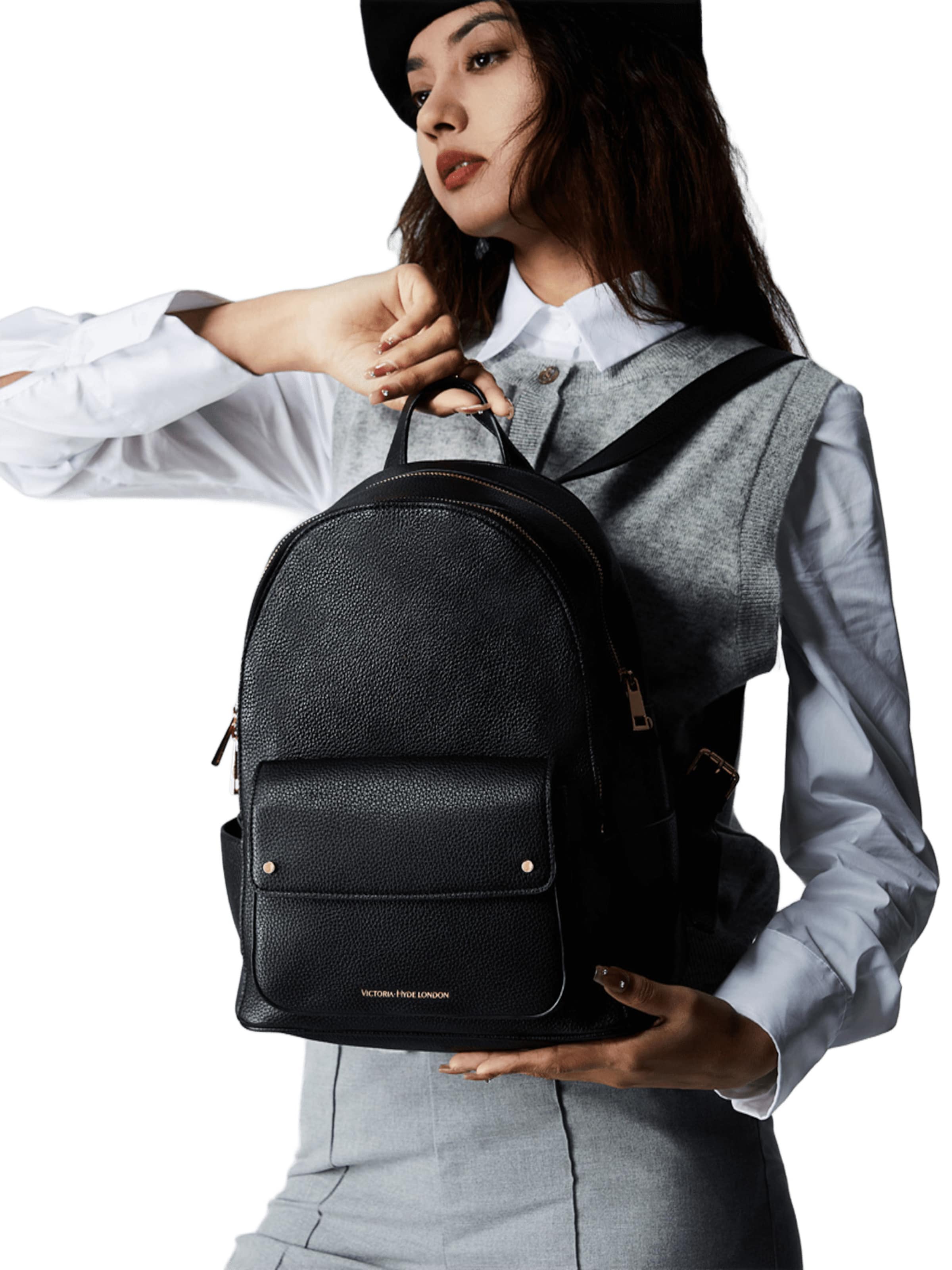 Victoria Hyde Backpack 'Alexandra' in Black: front