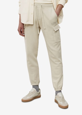 Marc O'Polo Regular Cargo Pants in Beige: front