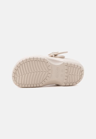 Crocs - Sandalias 'Classic' en marrón