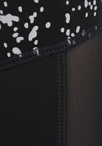 LASCANA ACTIVE Skinny Sporthose in Schwarz