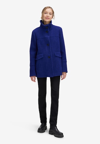 GIL BRET Between-Season Jacket in Blue: front