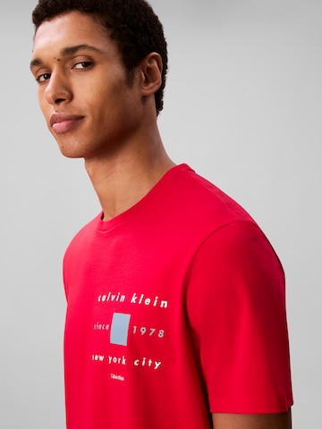 Calvin Klein Футболка в Красный