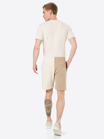 Les Deux Regular Shorts 'Pompei' in Beige