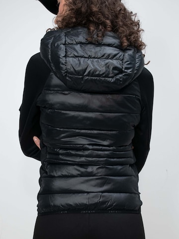 Giacca per outdoor ' Calypso Hybrid Hood ' di JACK1T in nero