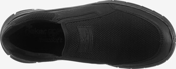 Scarpa slip-on di Rieker in nero