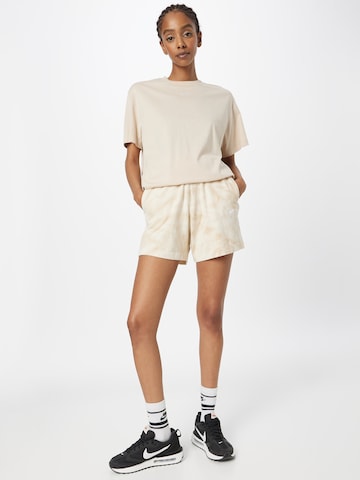 Nike Sportswear Normální Kalhoty – béžová