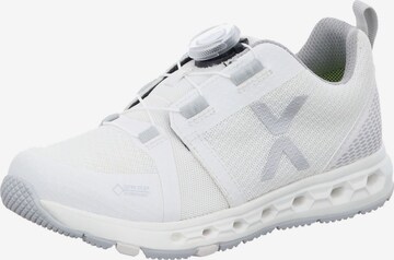 Vado Sneakers in White: front