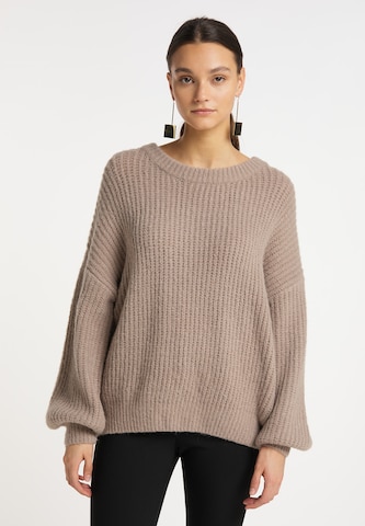 Pullover extra large di RISA in beige: frontale