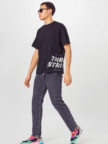 ADIDAS PERFORMANCE Skinny Λειτουργικό μπλουζάκι 'World' σε μαύρο