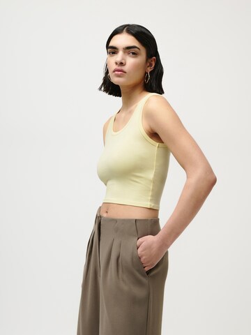 Top 'Roxane' di LeGer by Lena Gercke in giallo