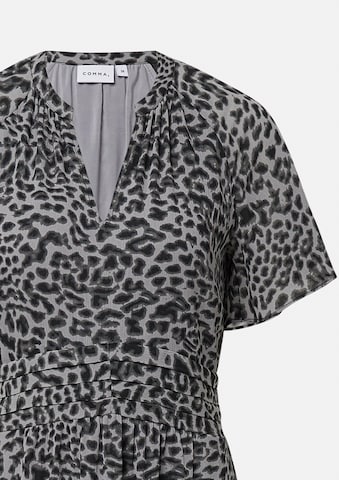 COMMA Kleid in Grau