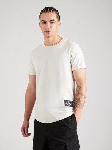 Maglietta di Calvin Klein Jeans in beige: frontale