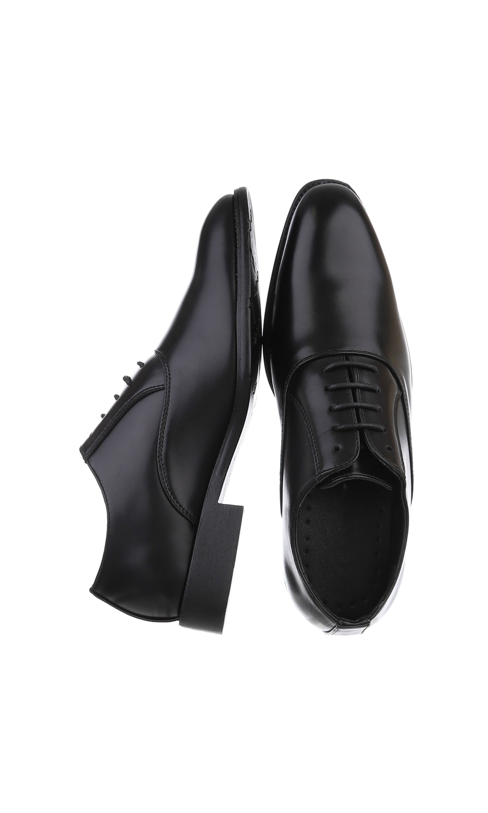 CoolWalk Lace-Up Shoes in Black