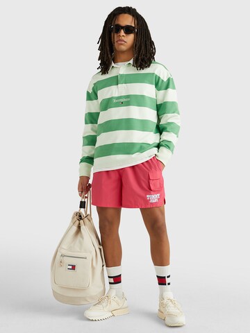 Tommy Jeans Regular Shorts in Pink