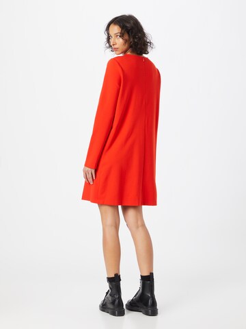 UNITED COLORS OF BENETTON Obleka | rdeča barva