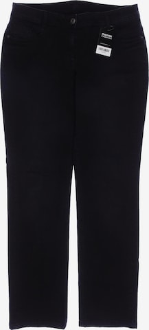 b2 Jeans 34 in Schwarz: Vorderseite