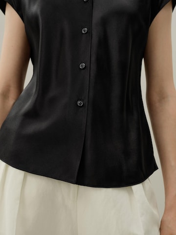 Lilysilk - Blusa en negro