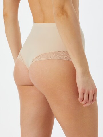 String MAGIC Bodyfashion en beige