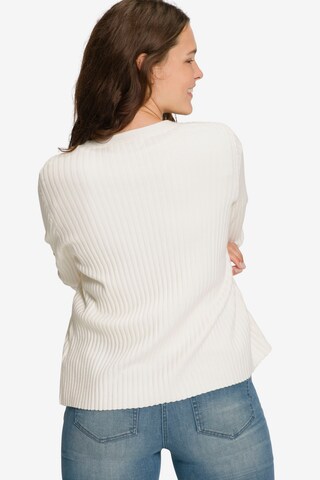 Studio Untold Knit Cardigan in White