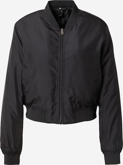 ONLY Veste mi-saison 'ALMA' en noir, Vue avec produit