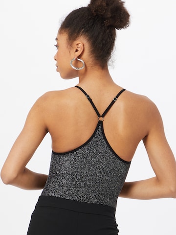 BDG Urban Outfitters Rövid body - fekete