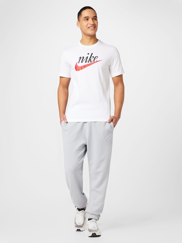 Tapered Pantaloni de la Nike Sportswear pe gri