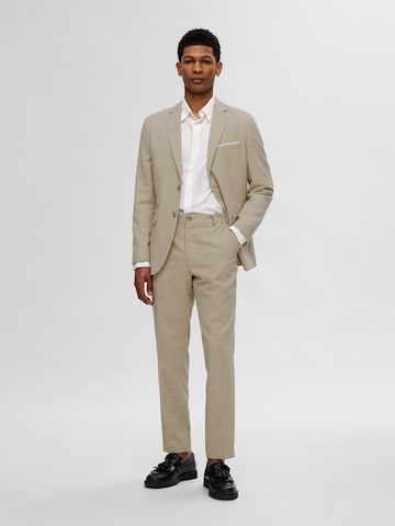 Coupe slim Pantalon à plis 'SLHOasis' SELECTED en beige