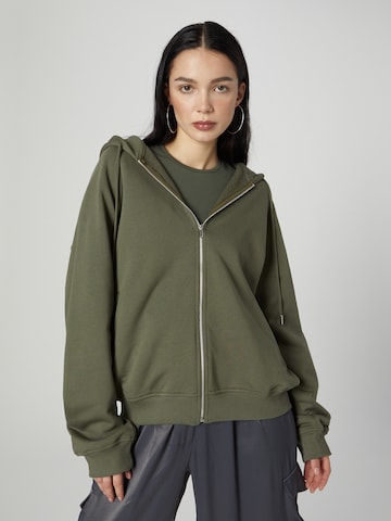 ABOUT YOU x Chiara Biasi Zip-Up Hoodie 'Ilse' in Green: front