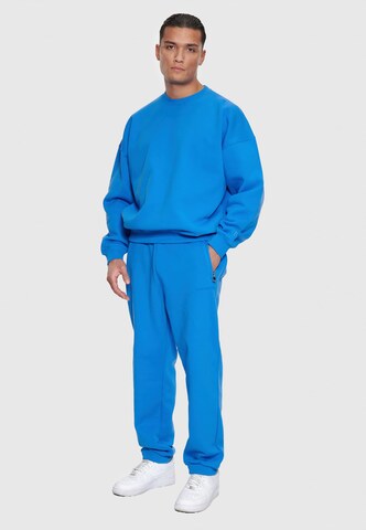 Dropsize Tapered Pants in Blue