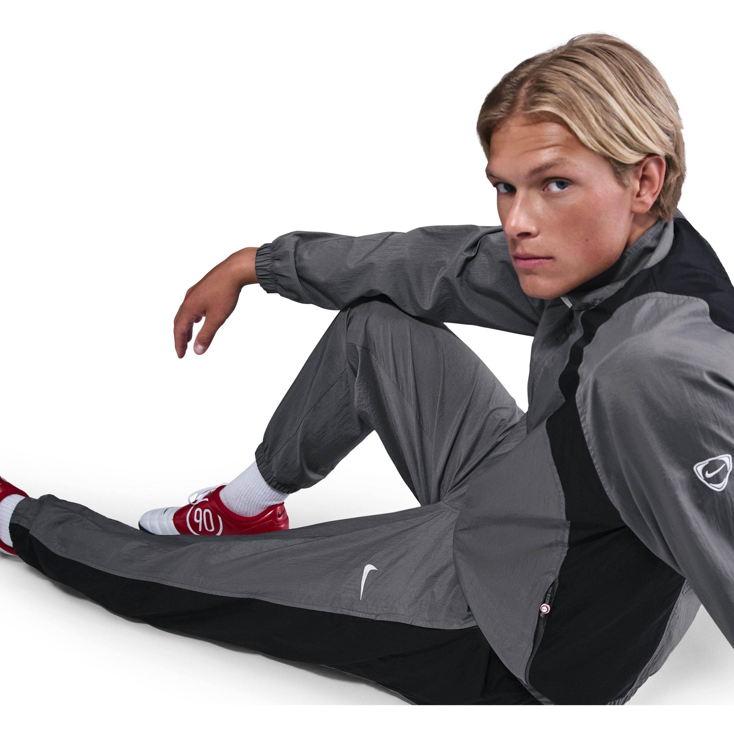 NIKE Tapered Workout Pants 'Total 90' in Grey