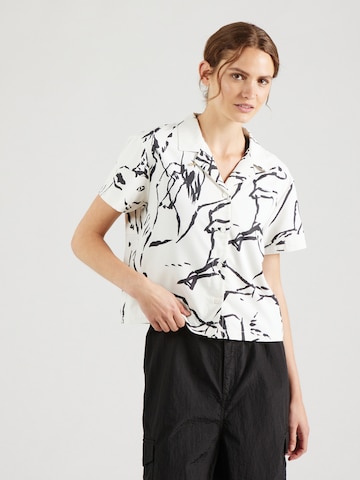 Camicia funzionale 'FIRST TRAIL' di THE NORTH FACE in bianco: frontale