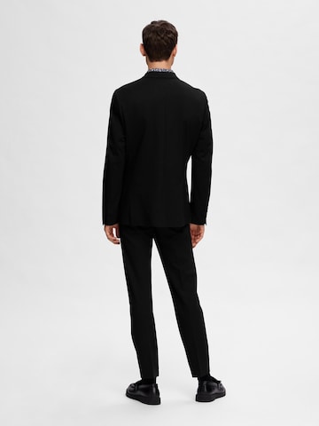 SELECTED HOMME Slim Fit Pikkutakki 'Delon' värissä musta