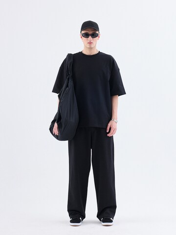 Loosefit Pantaloni 'Drome' di VAMOS CLO in nero
