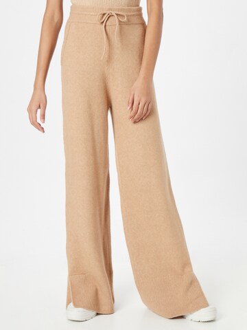 COMMA Wide leg Pants in Beige: front