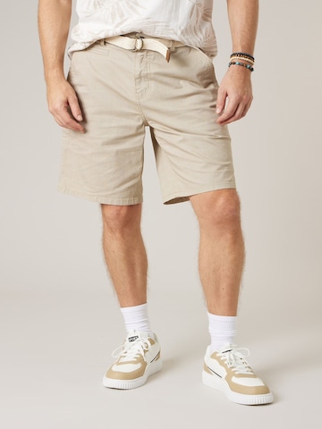 Regular Pantalon chino 'Coxie' Deeluxe en beige : devant