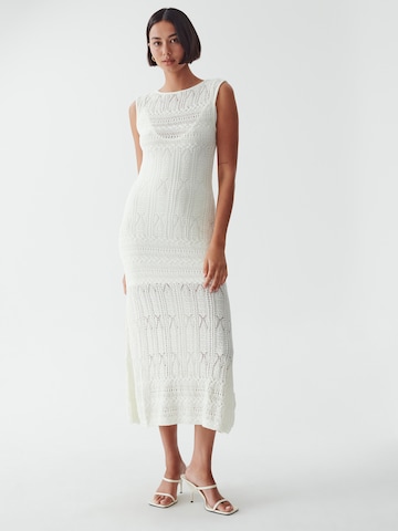 The Fated Dress 'LEON' in White: front