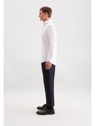 Coupe regular Chemise business SEIDENSTICKER en blanc